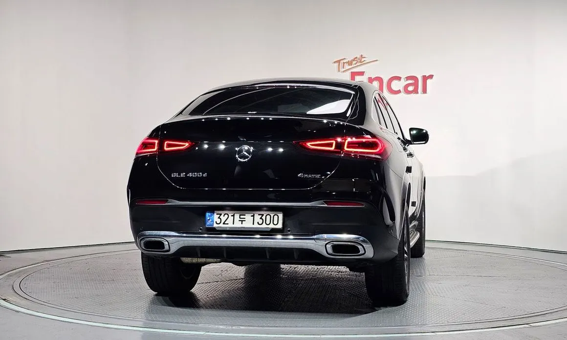 Mercedes-Benz GLE-Class — фото 8