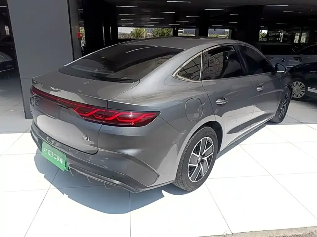 BYD Qin L — фото 6
