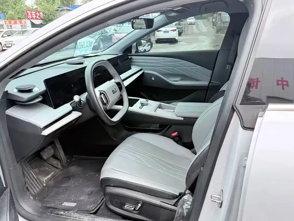 Geely Galaxy E8 2024 из CN, фото 9
