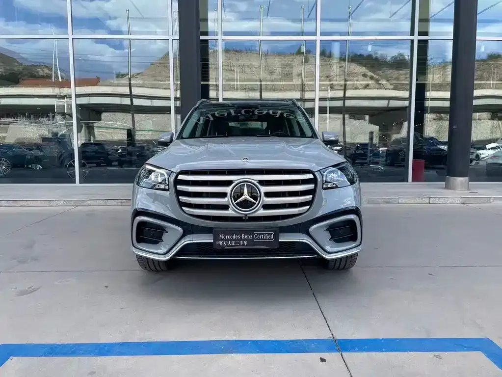 Mercedes-Benz GLS — фото 9