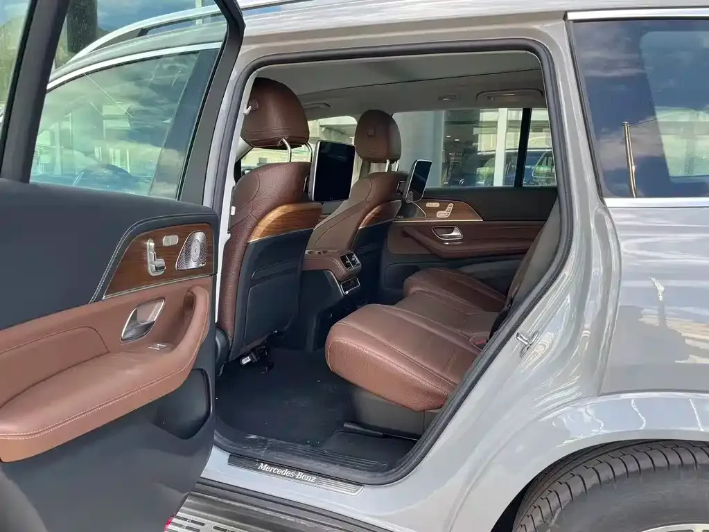 Mercedes-Benz GLS — фото 2