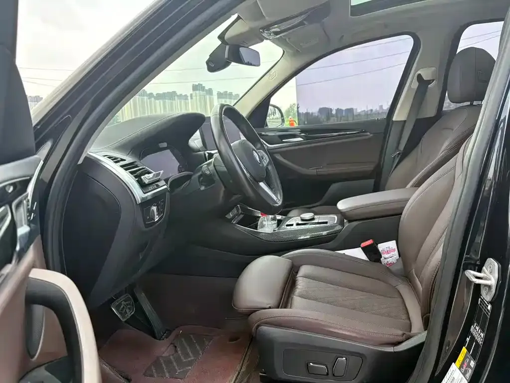 BMW iX3 2024 из CN, фото 5