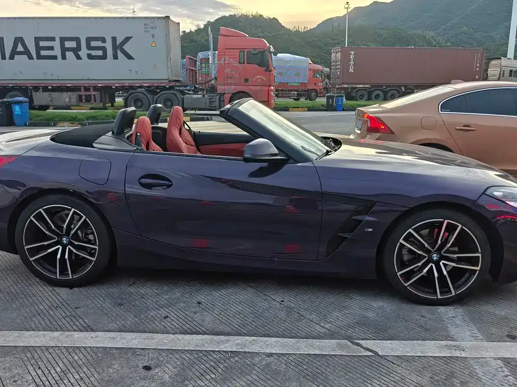 BMW Z4 — фото 9