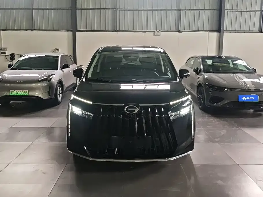 GAC Motor Trumpchi E8 — фото 8