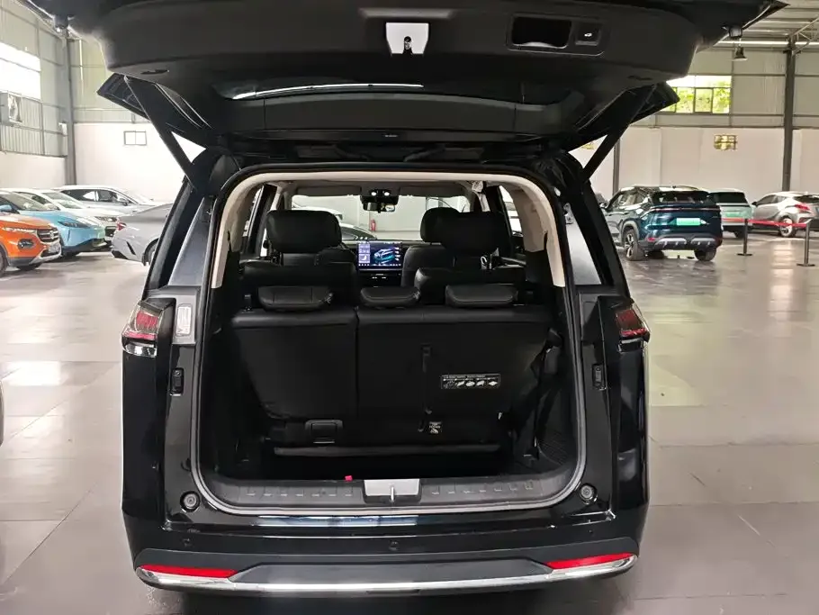 GAC Motor Trumpchi E8 — фото 6