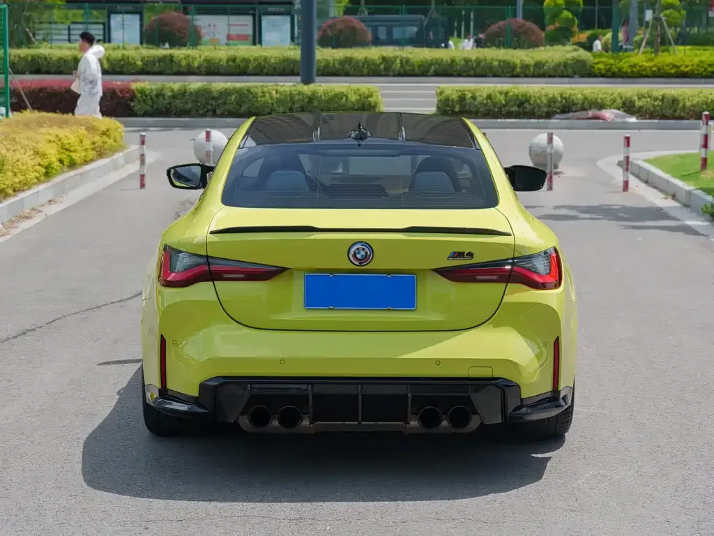 BMW M4 — фото 4
