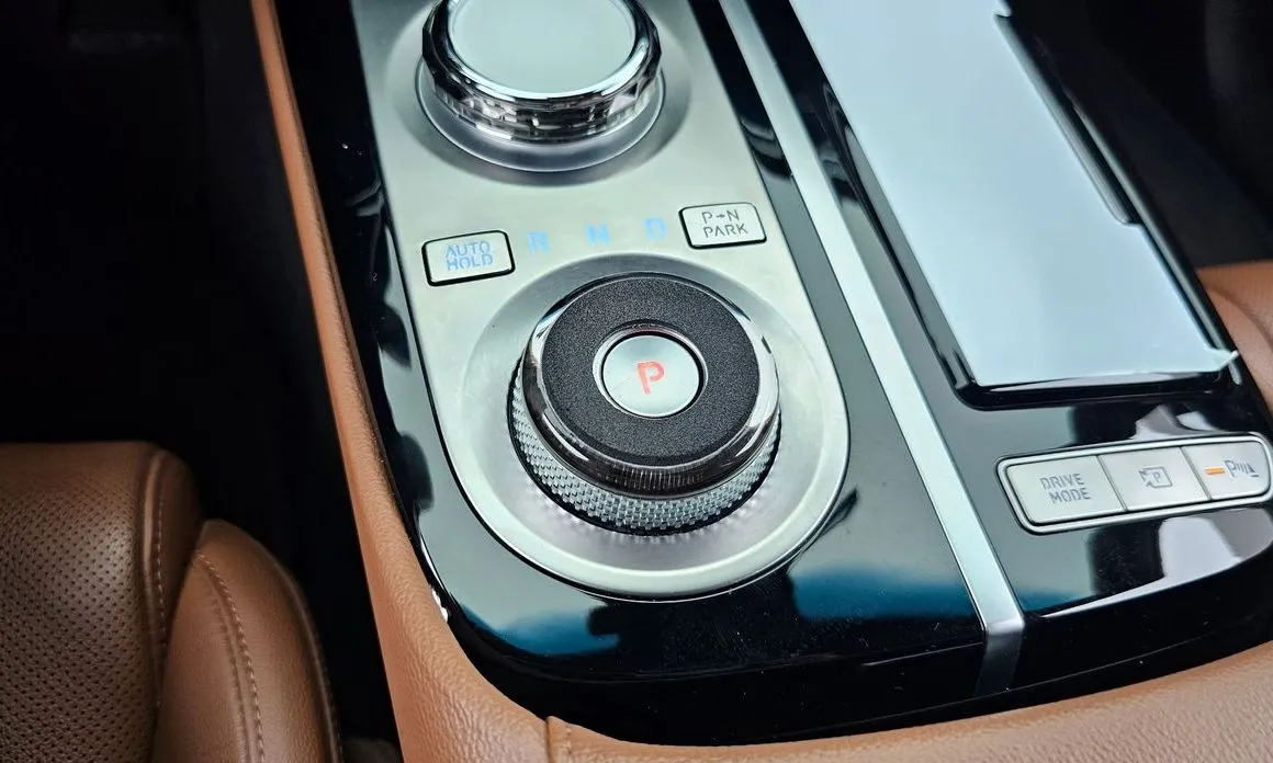 Genesis G80 — фото 7
