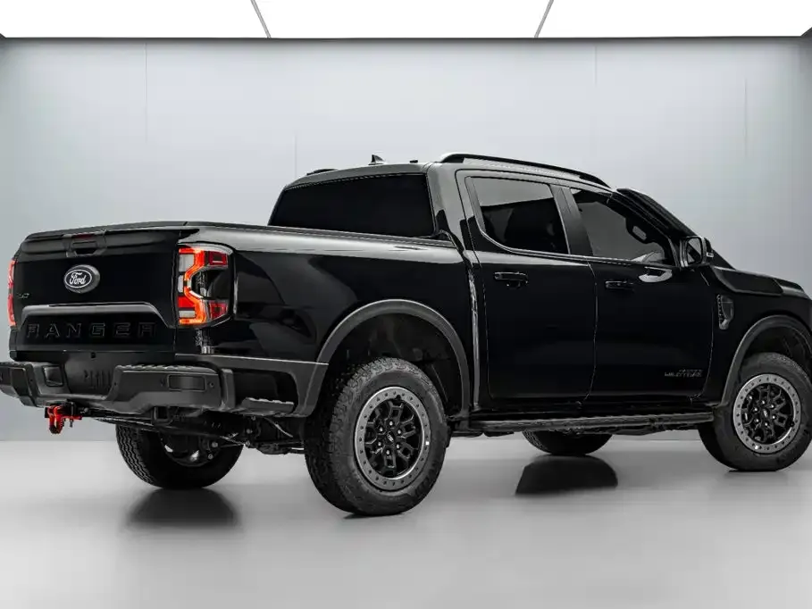 Ford Ranger — фото 9