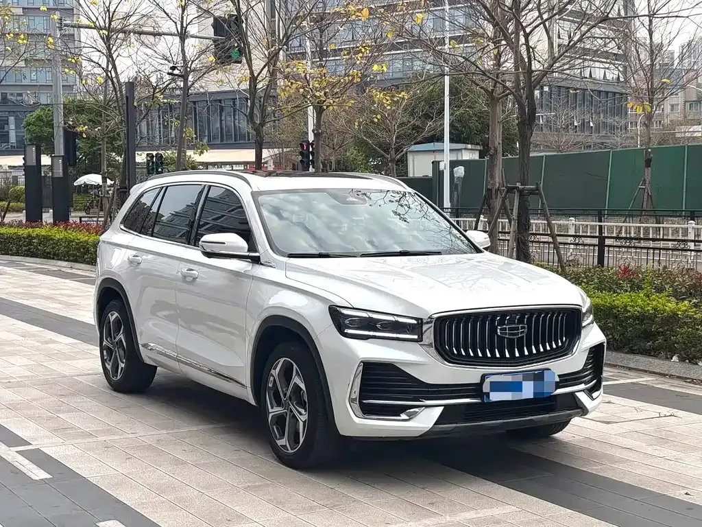 Geely Xingyue L — фото 9