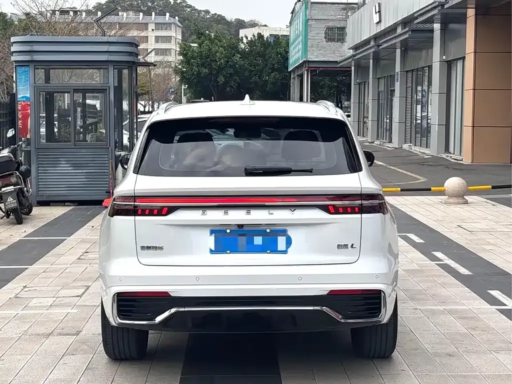 Geely Xingyue L — фото 4