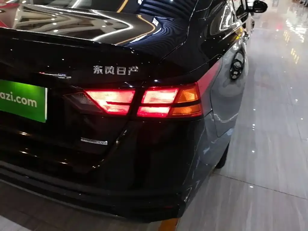 Nissan Teana — фото 2
