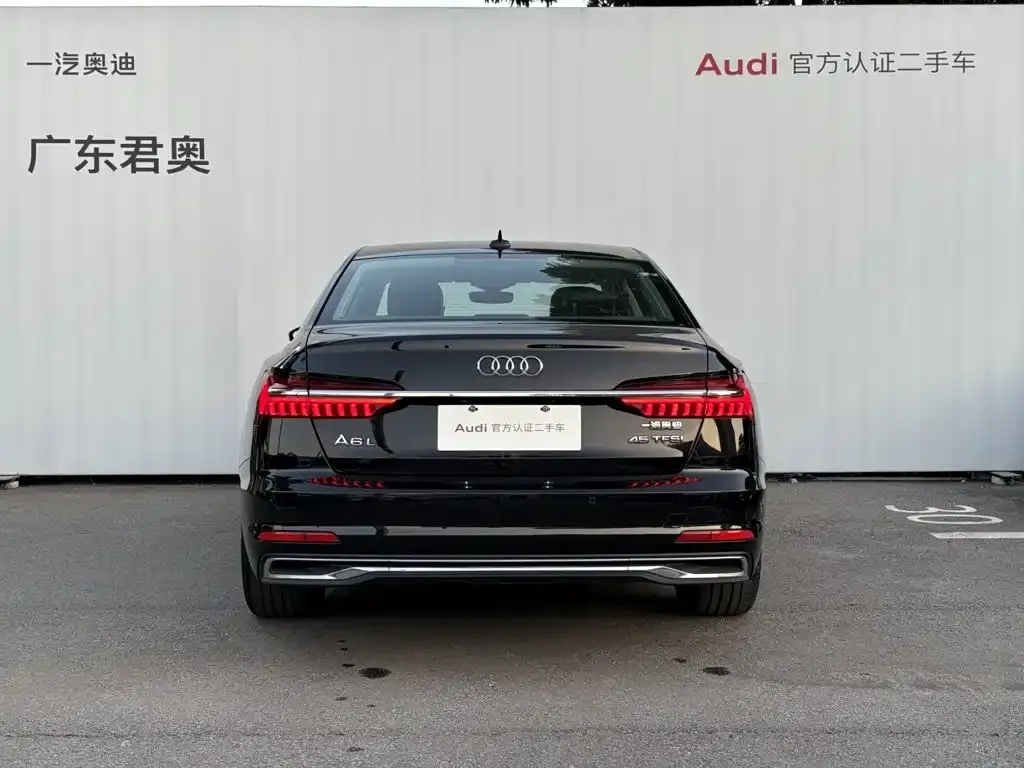 Audi A6L — фото 2