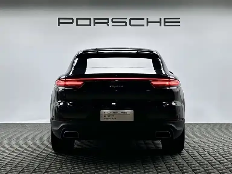 Porsche Cayenne — фото 2