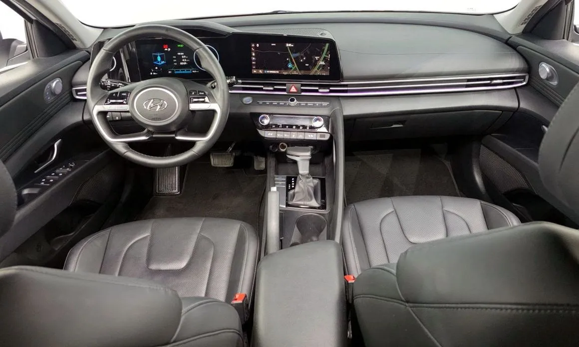Hyundai AVANTE — фото 9