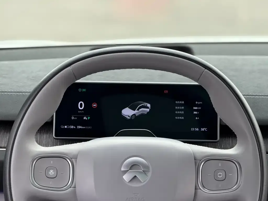 NIO EC6 — фото 2