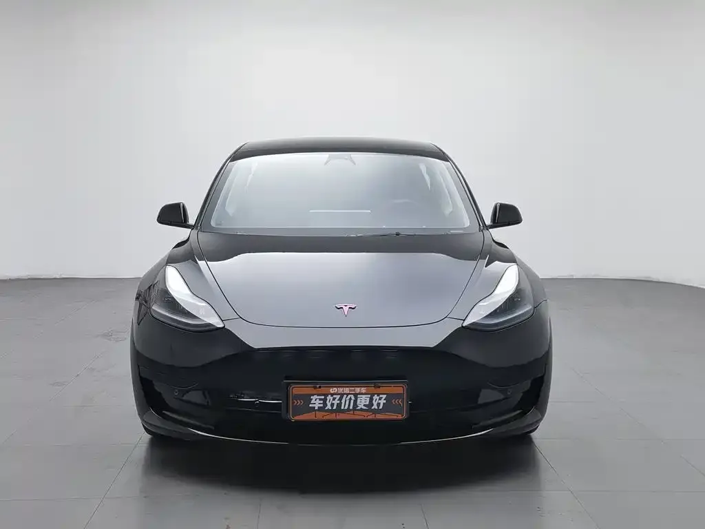 Tesla Model 3 — фото 6