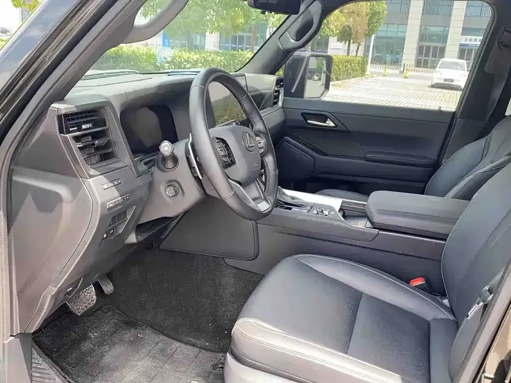 Lexus GX 2024 из CN, фото 3