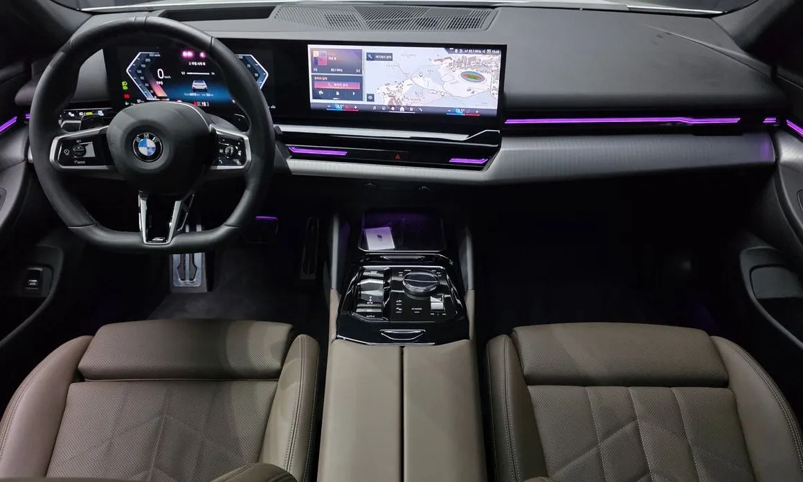 BMW 5-Series 2024 из KR, фото 7
