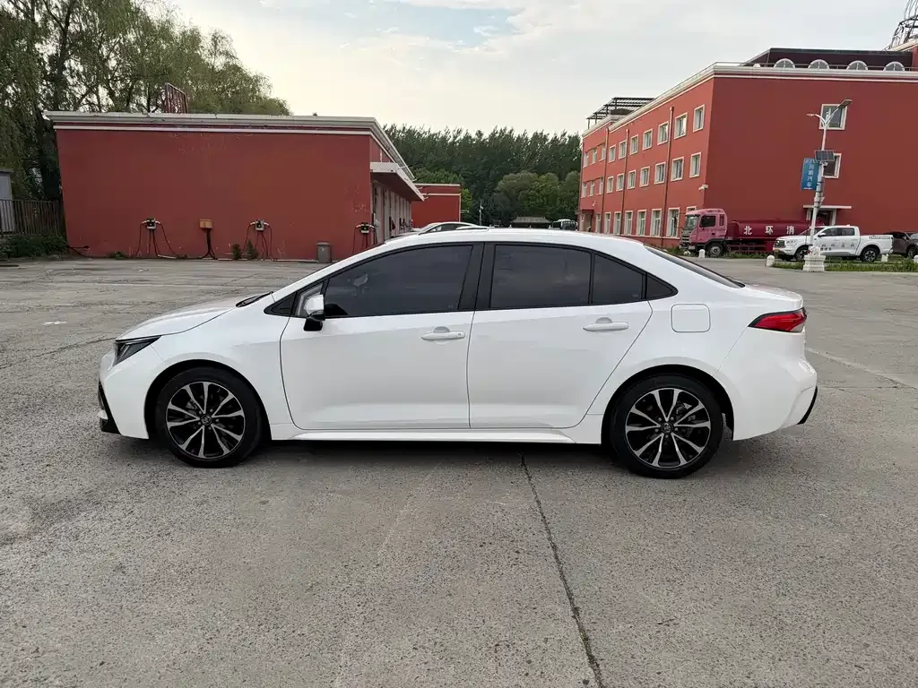 Toyota Levin 2022 из CN, фото 2