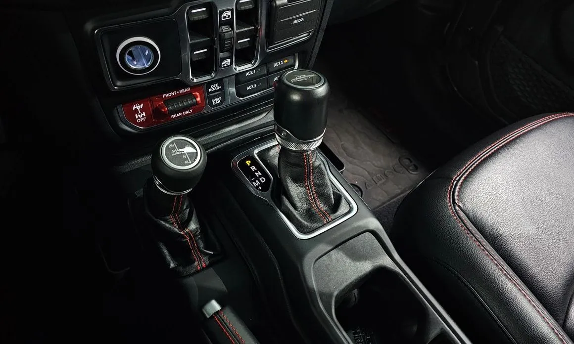 Jeep Gladiator 2021 из KR, фото 8