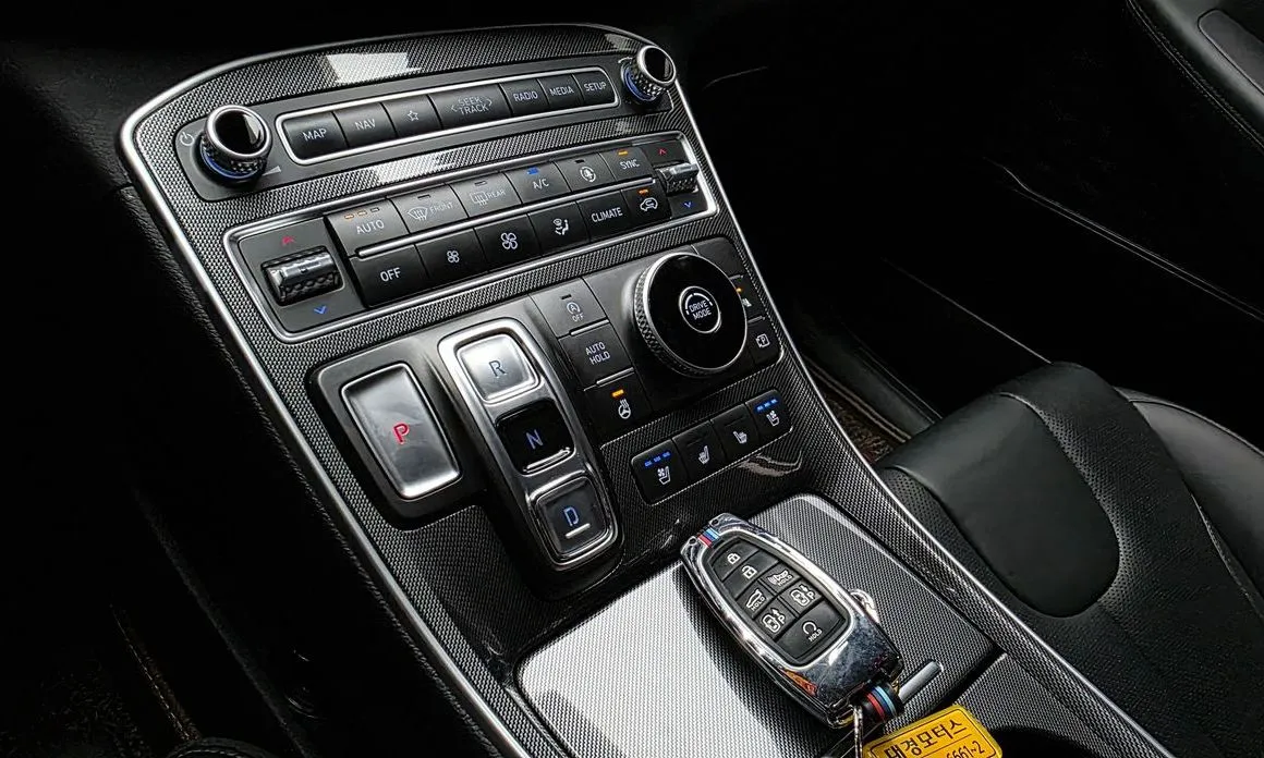 Hyundai Santafe — фото 6