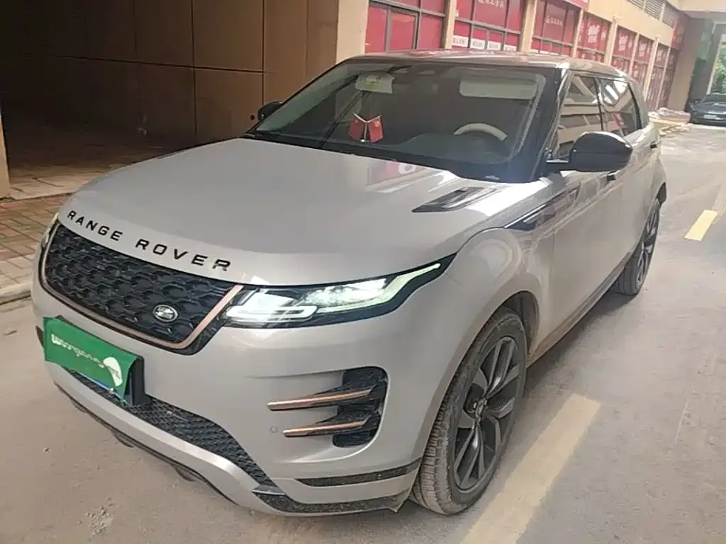 Land Rover Evoque — фото 10