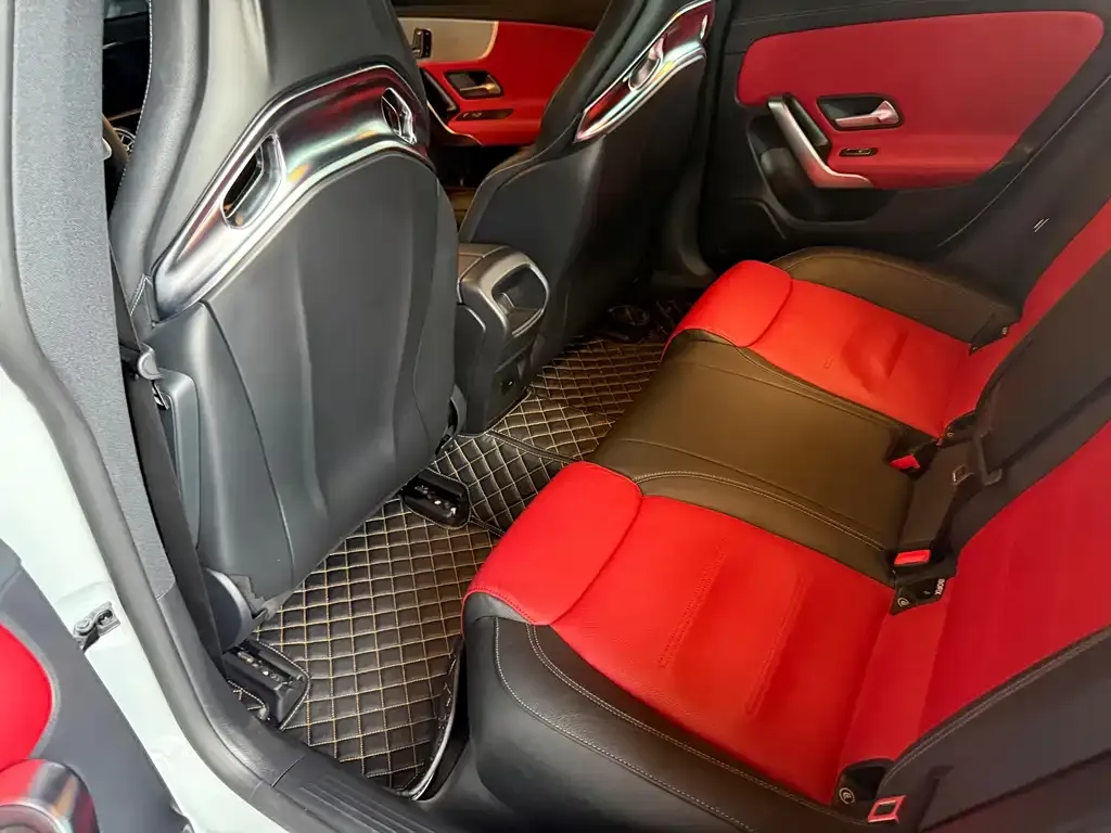 Mercedes-Benz CLA AMG — фото 7