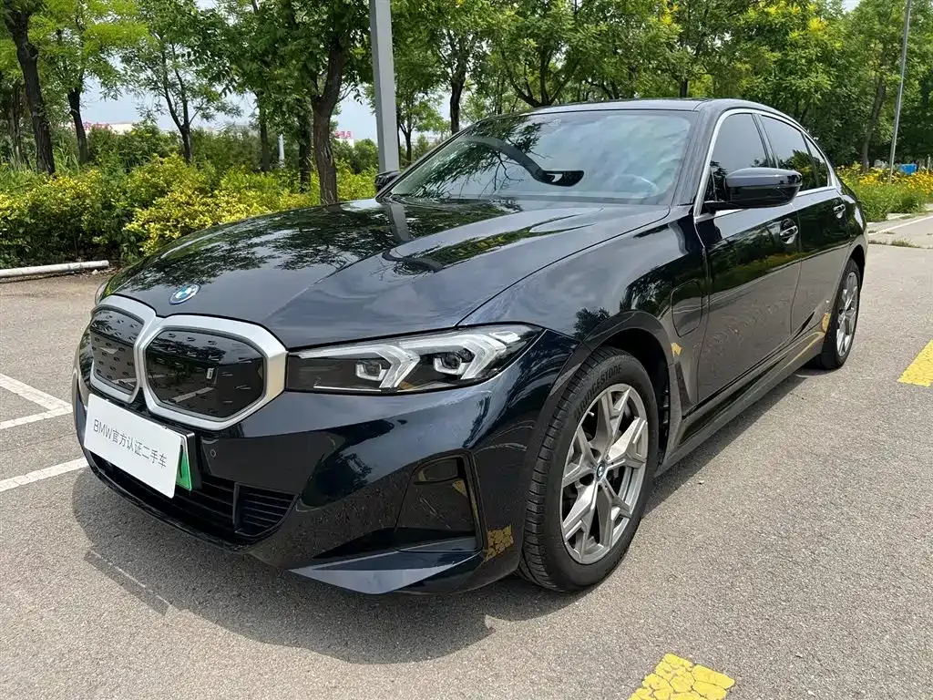 BMW i3 — фото 1