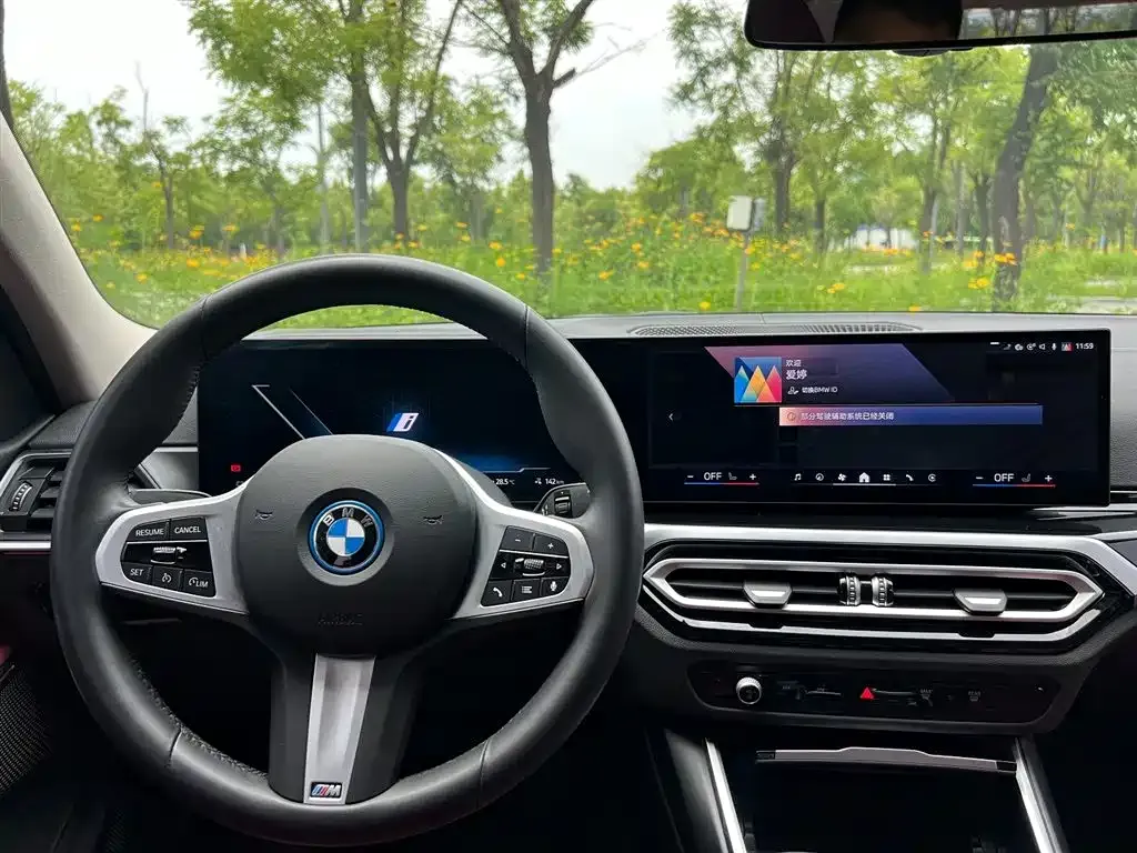 BMW i3 — фото 4