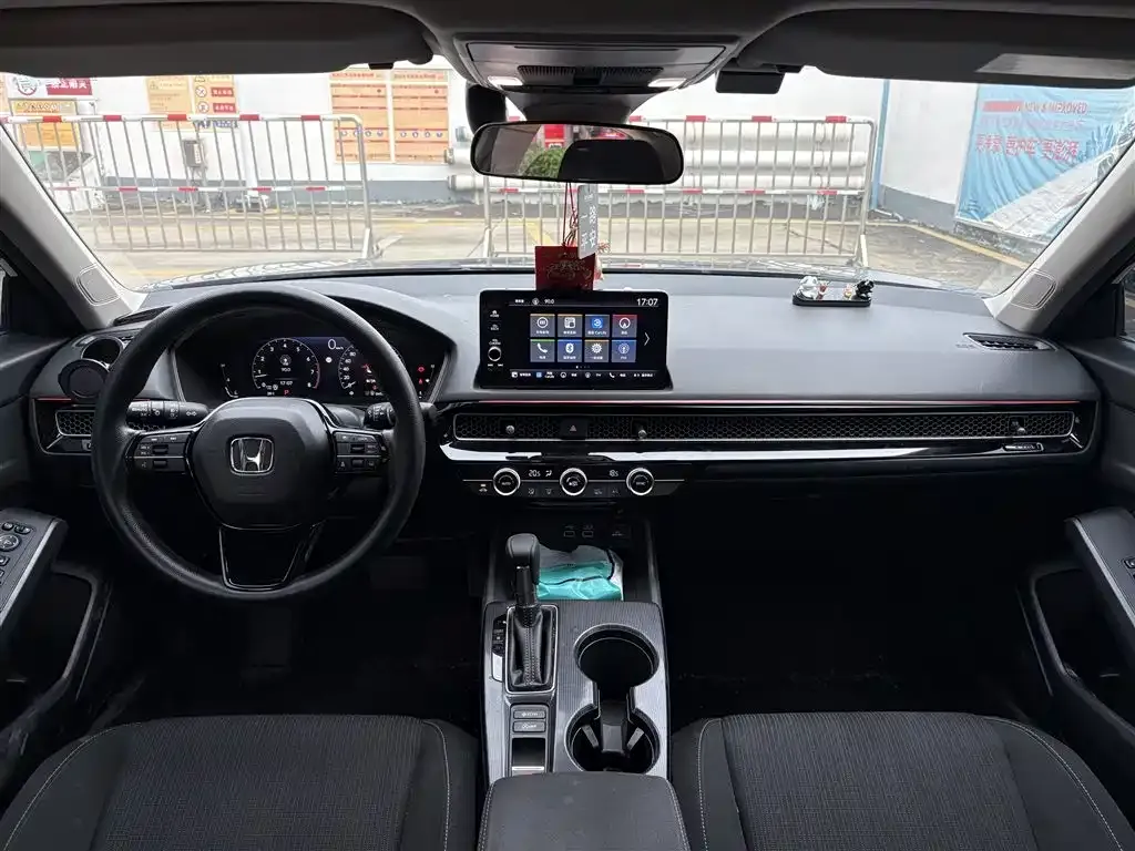 Honda Civic — фото 2