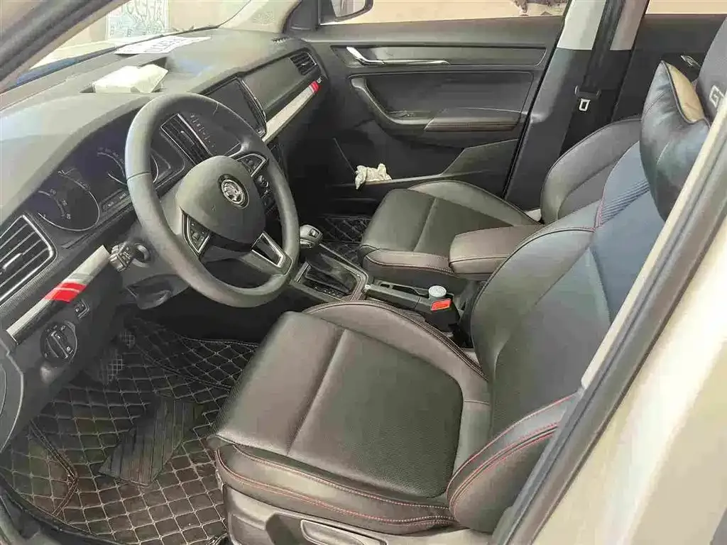 Skoda Kamiq — фото 4