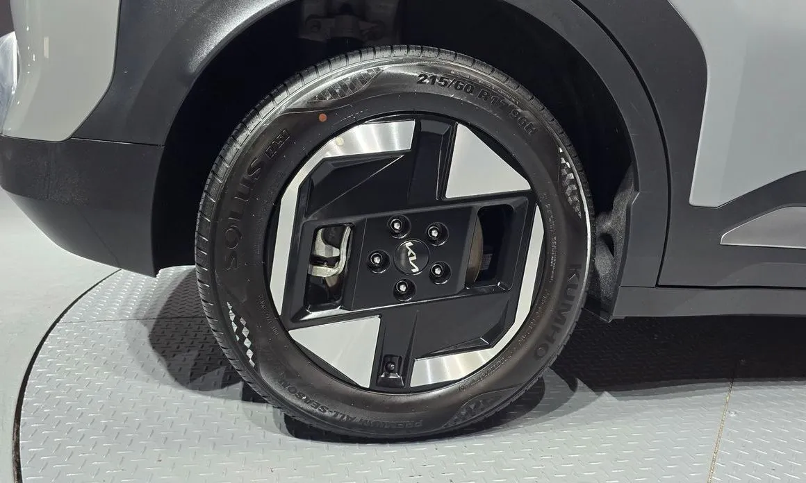 Kia EV3 2026 из KR, фото 4
