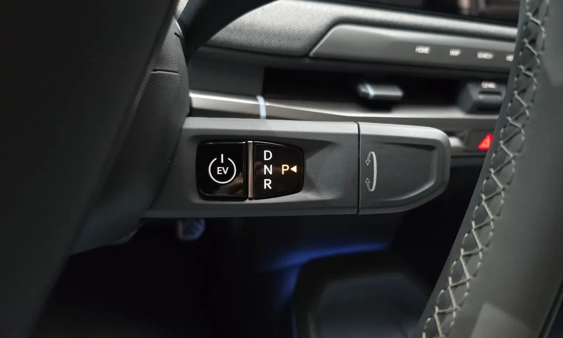 Kia EV3 2026 из KR, фото 2