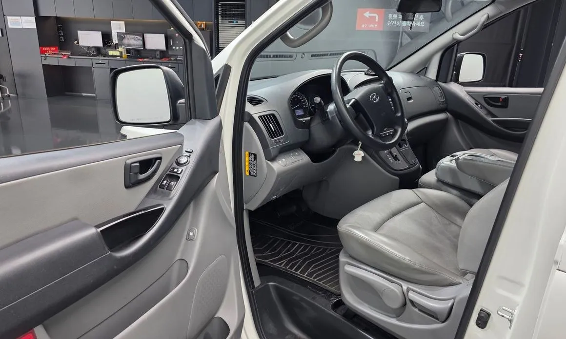 Hyundai Starex 2021 из KR, фото 4
