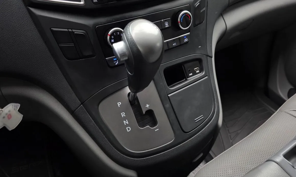 Hyundai Starex 2021 из KR, фото 8