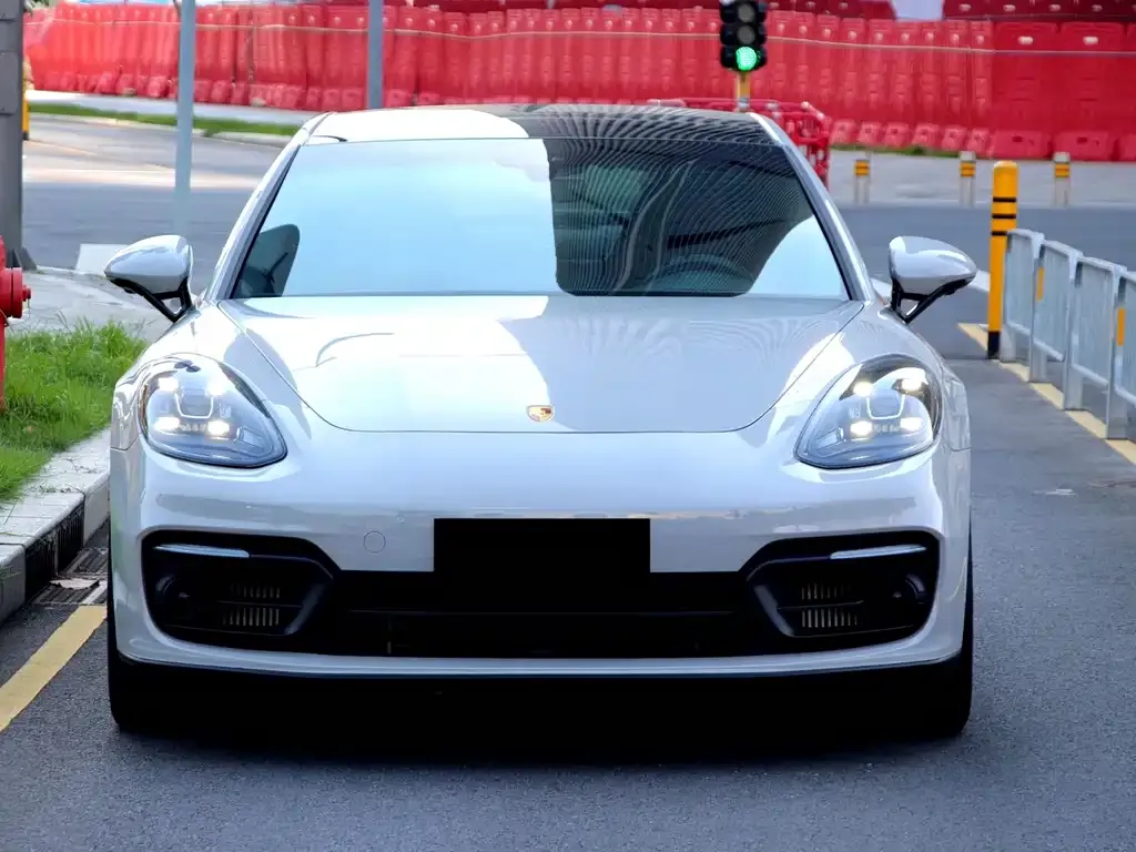 Porsche Panamera — фото 4