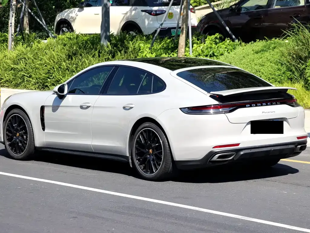 Porsche Panamera — фото 8