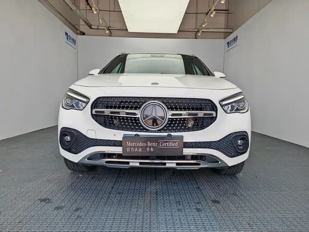 Mercedes-Benz GLA — фото 10