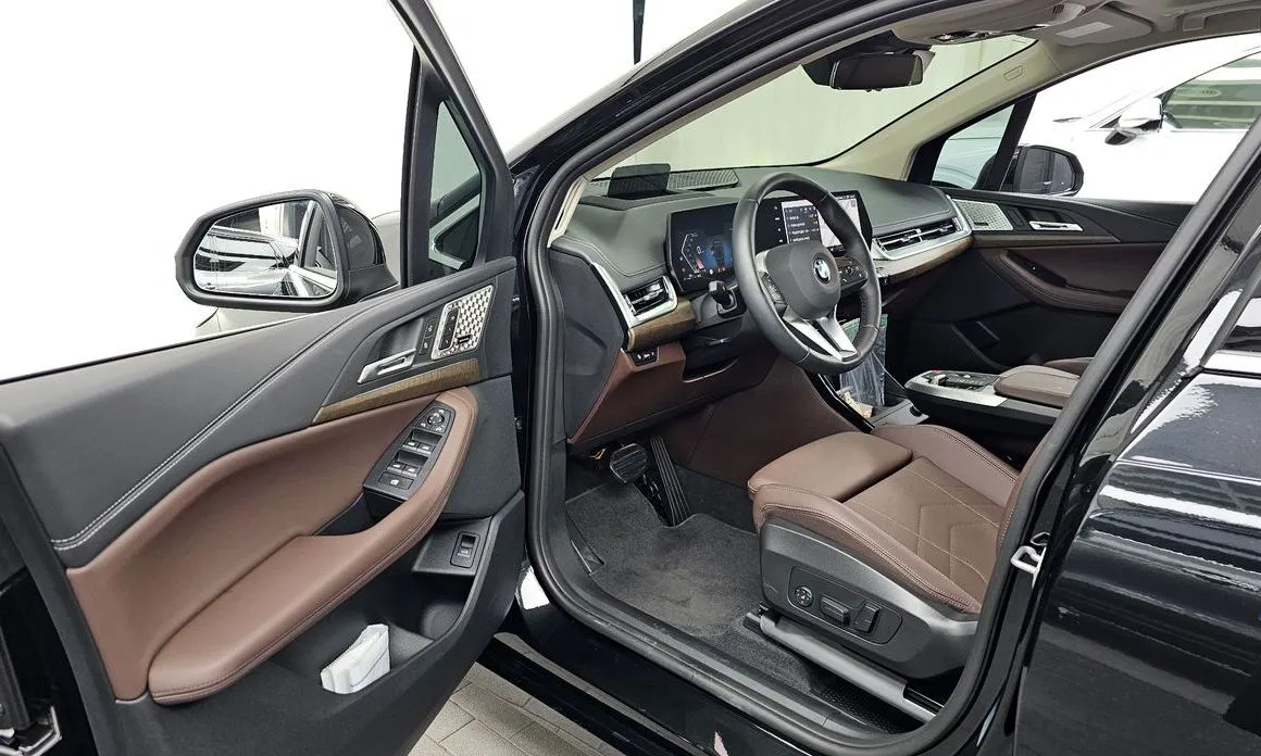 BMW 2-Series 2025 из KR, фото 4