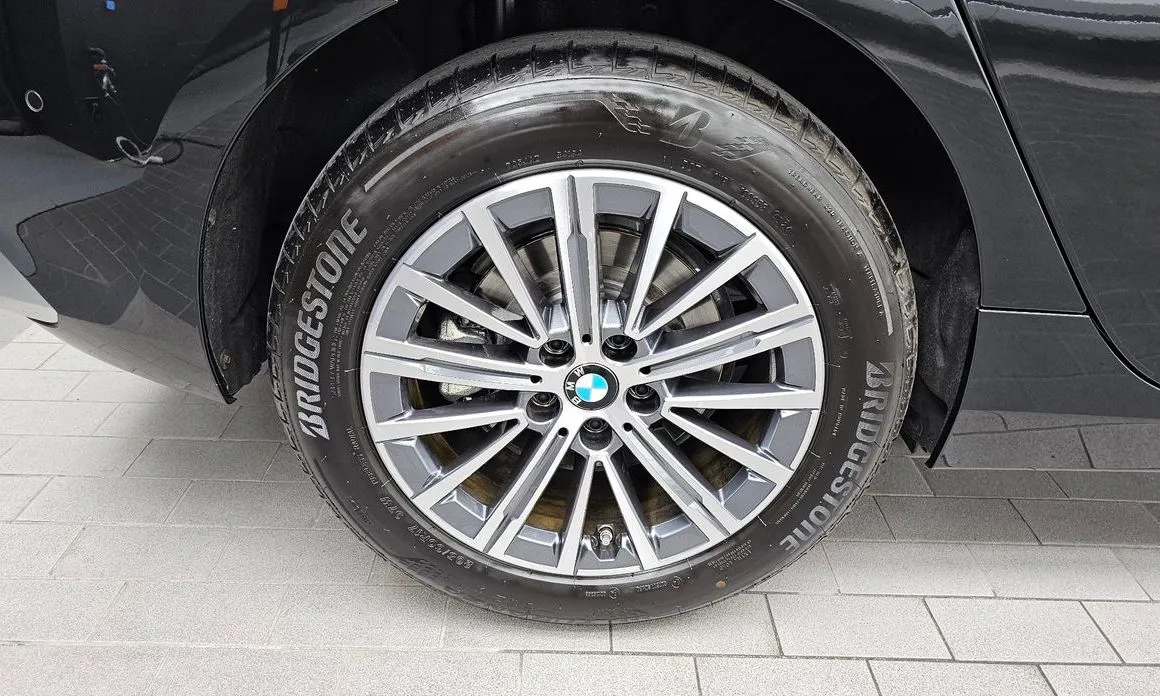 BMW 2-Series 2025 из KR, фото 9