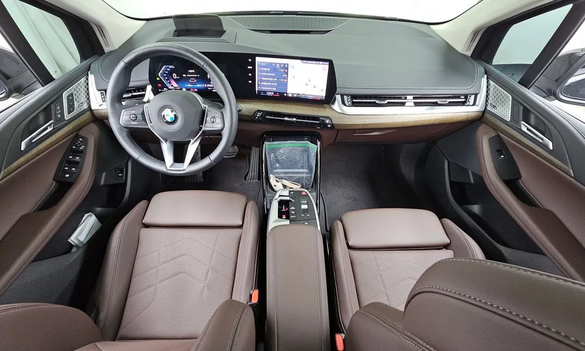 BMW 2-Series 2025 из KR, фото 5