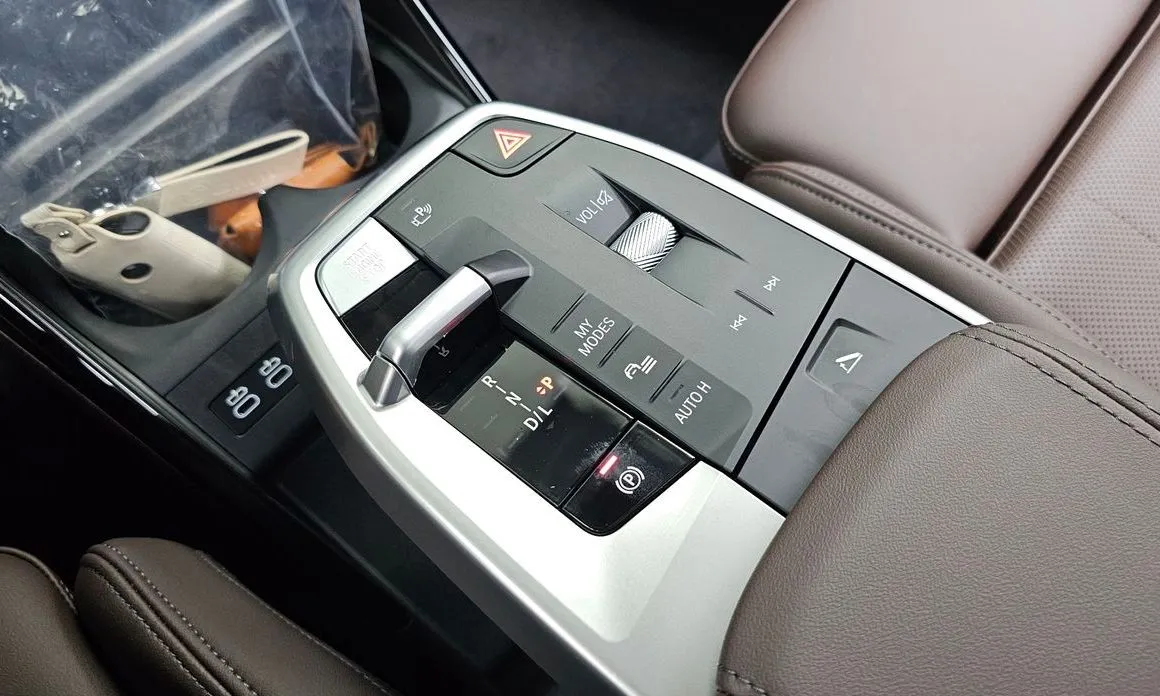 BMW 2-Series 2025 из KR, фото 8