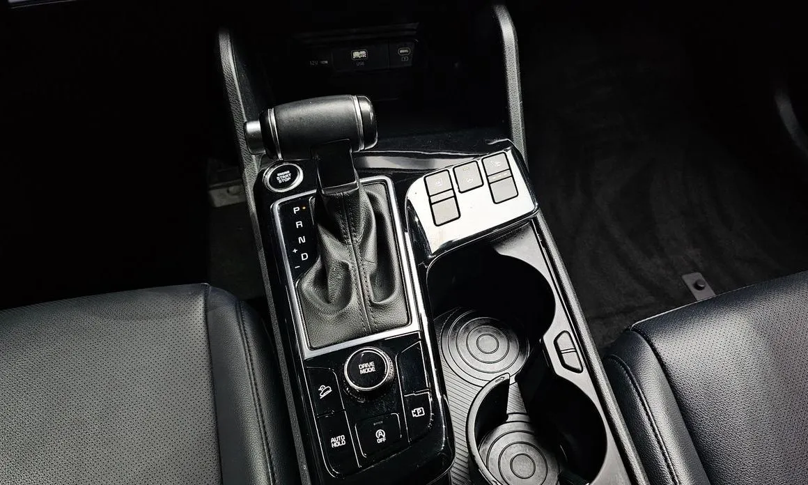 Kia Sportage — фото 8