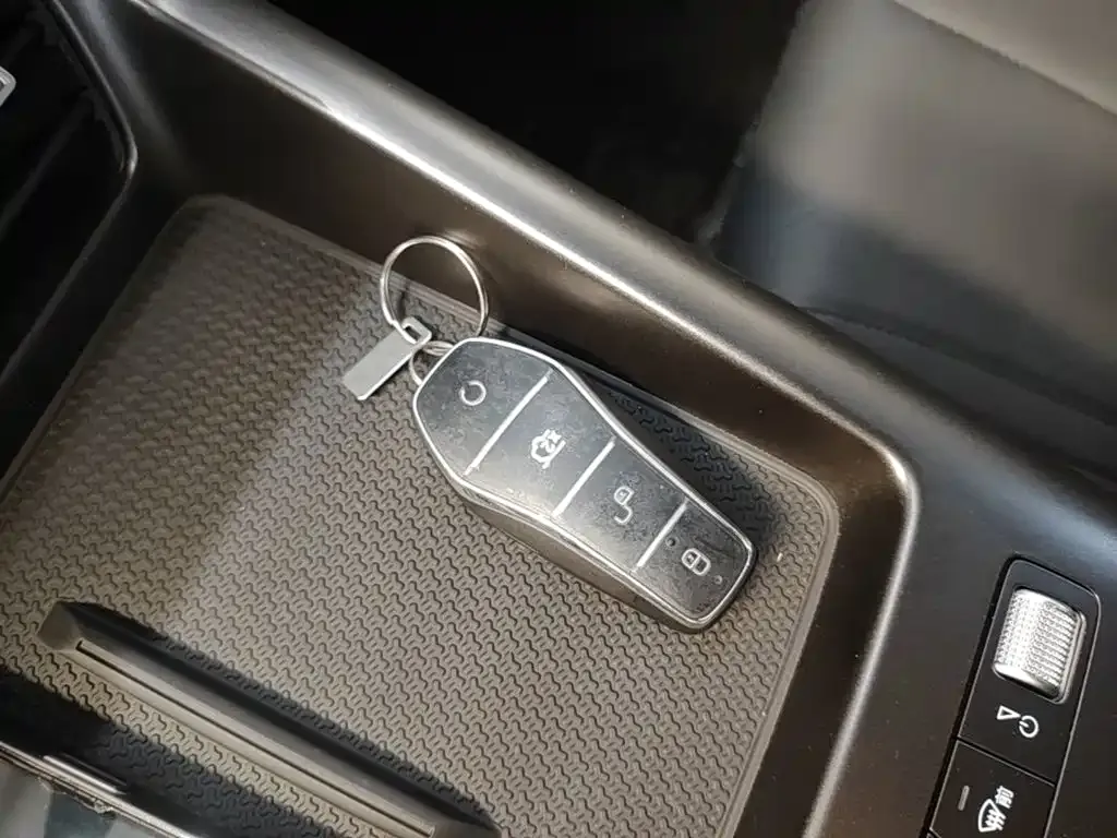 BYD Qin PLUS — фото 10