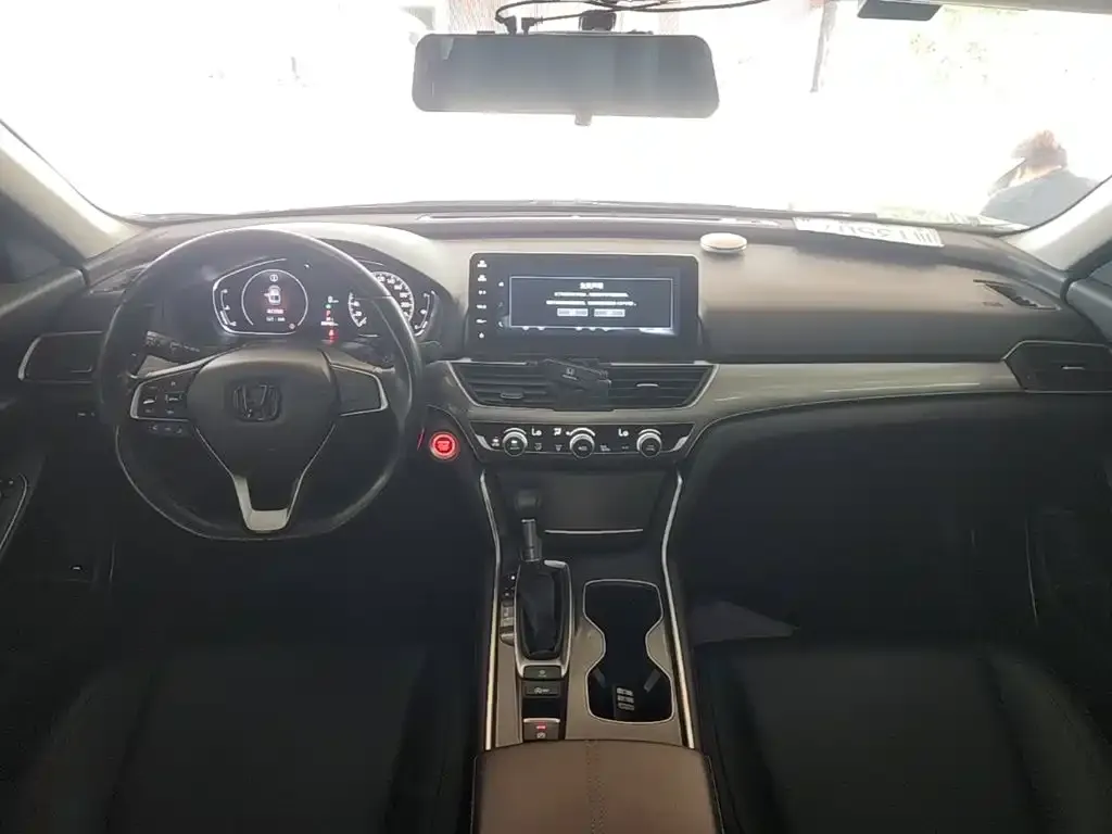 Honda Accord — фото 2