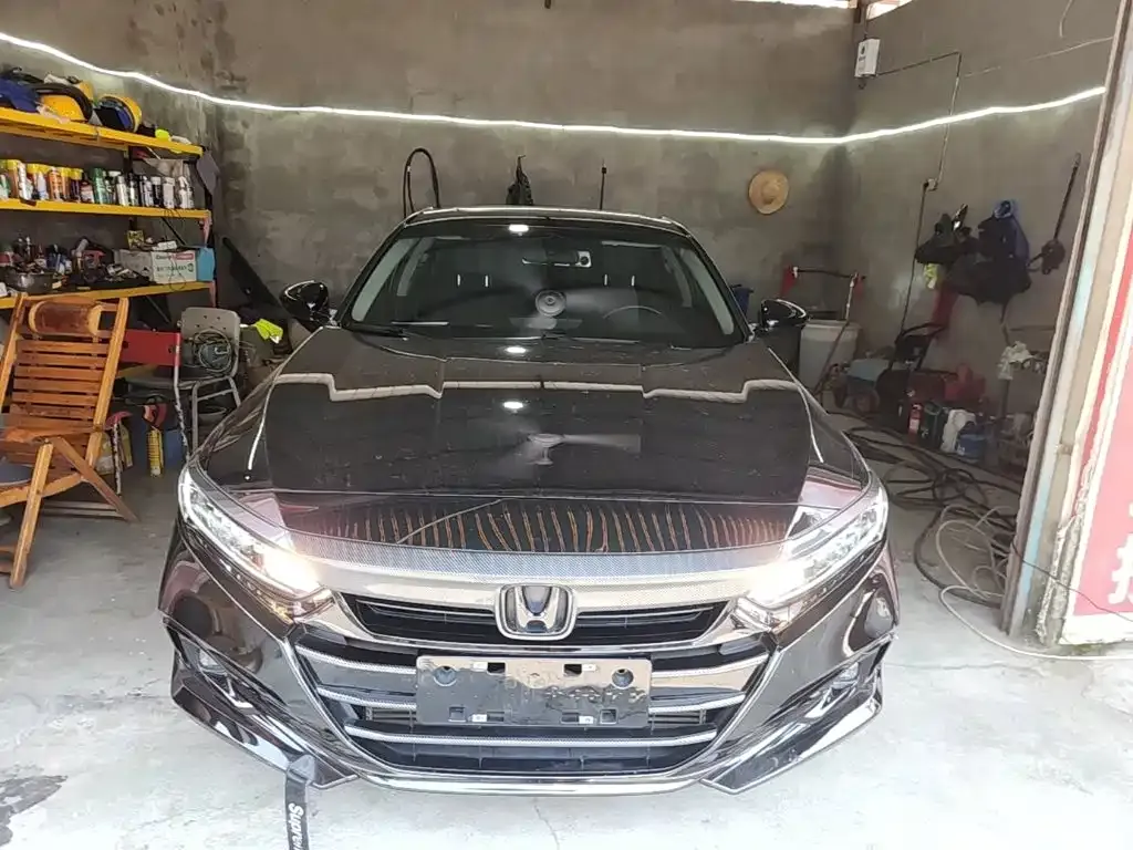Honda Accord — фото 6