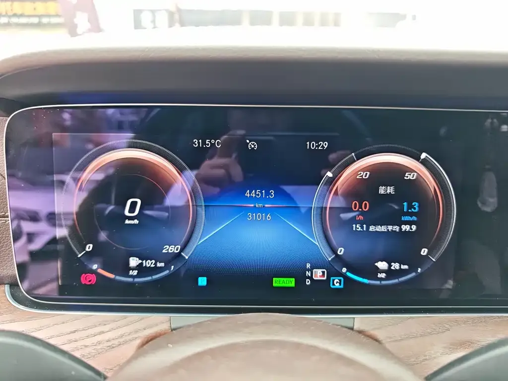 Mercedes-Benz E-Class New Energy — фото 10