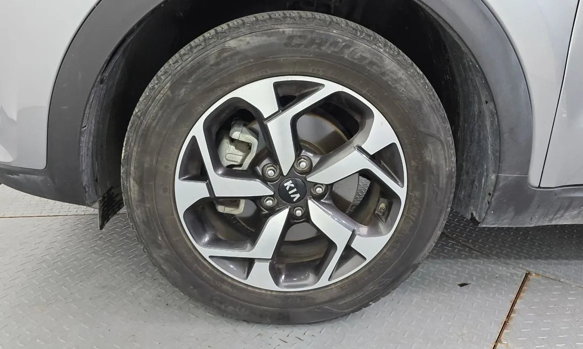 Kia Sportage — фото 6