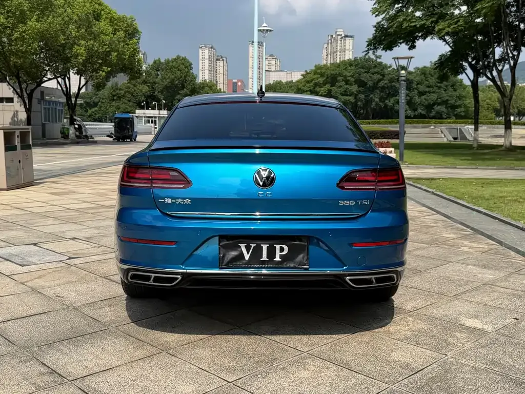 Volkswagen CC — фото 9