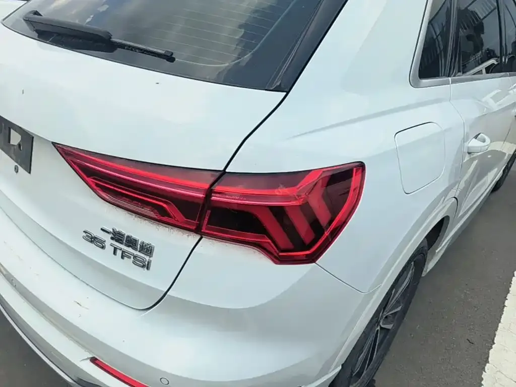 Audi Q3 — фото 2